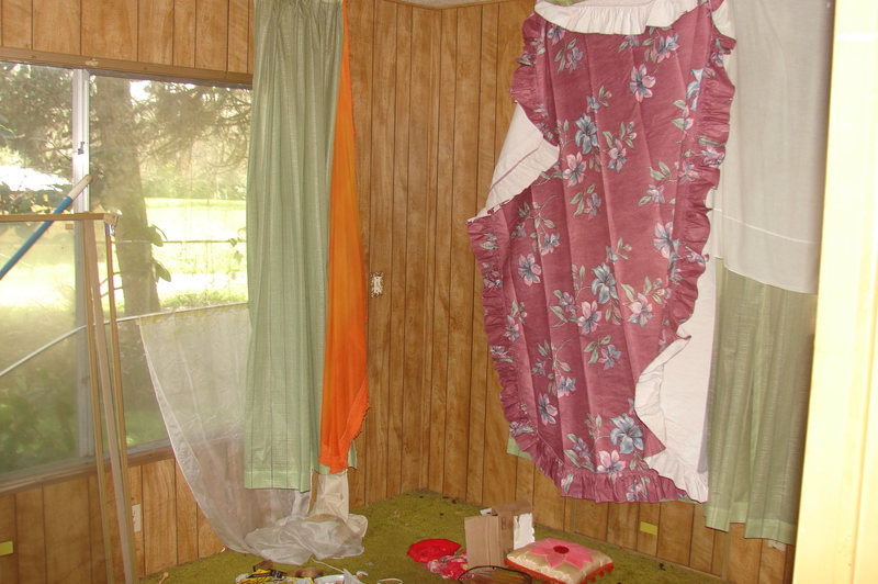 Rosewold Cottage - bedroom.