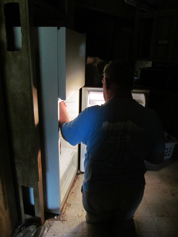Don: inspecting new refrigerator. We will turn it off for the night so the freon (or whatever) can settle. Then turn it on tomorrow.