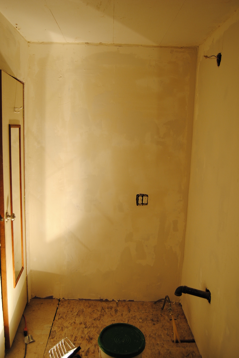 South wall of main bathroom after second coat of mud.