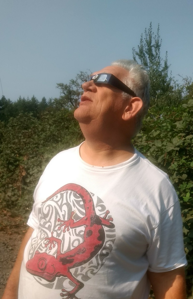 Don observes the eclipse.