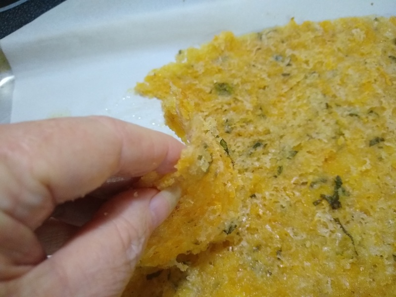 This keto cracker recipe totally failed. Lois discovered later that she had read the butter amount wrong.