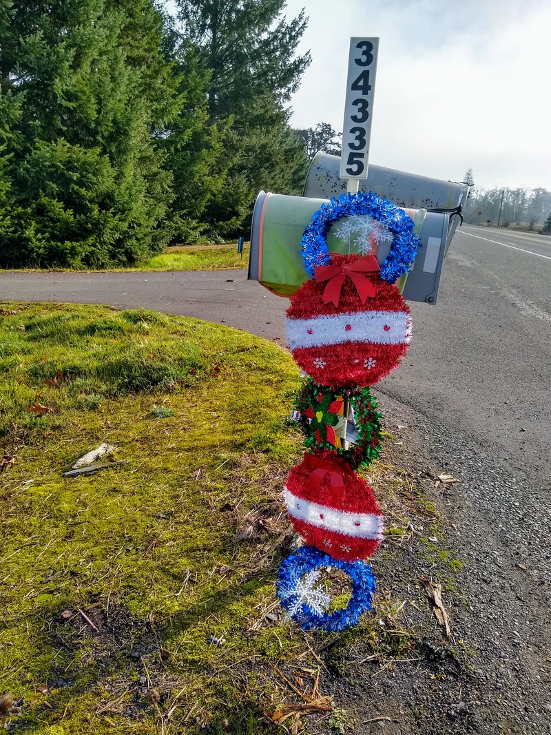 Lots decorated the mailbox so people might see it.