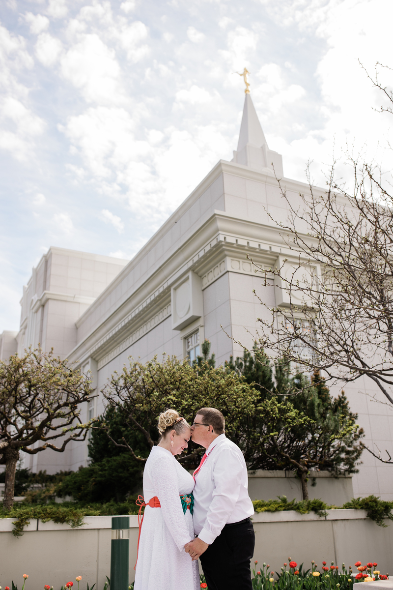 Larissa Stone, Benjamin Stone.