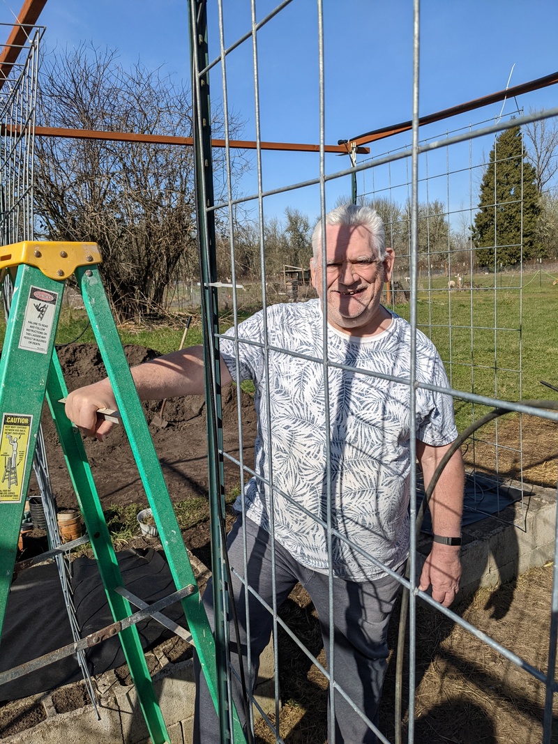 Don being the super supporter so the ladder doesn't move.