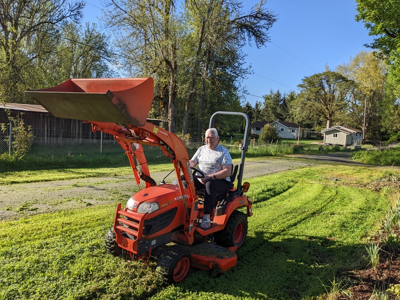 Don on Betsie mowing Rosewold Lane. I think he needs a bailer.