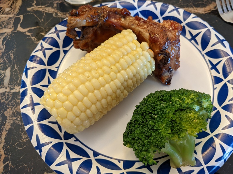 Ribs, corn, and broccoli.
