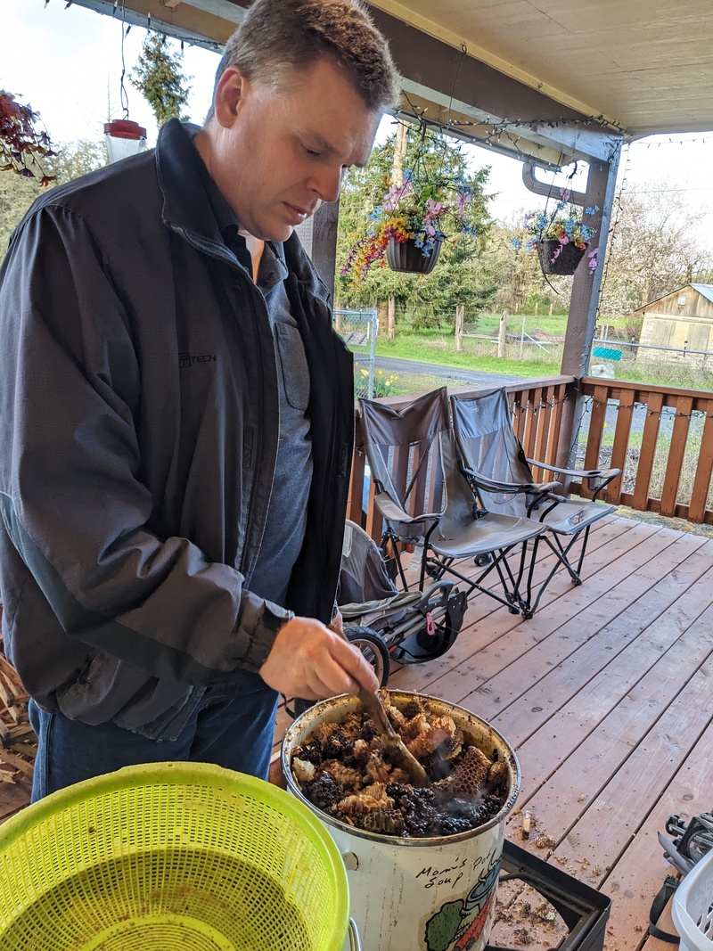 making the bee stew.