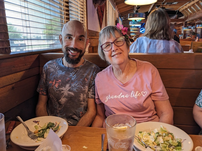 Matt and Cindy at Texas Roadhouse.