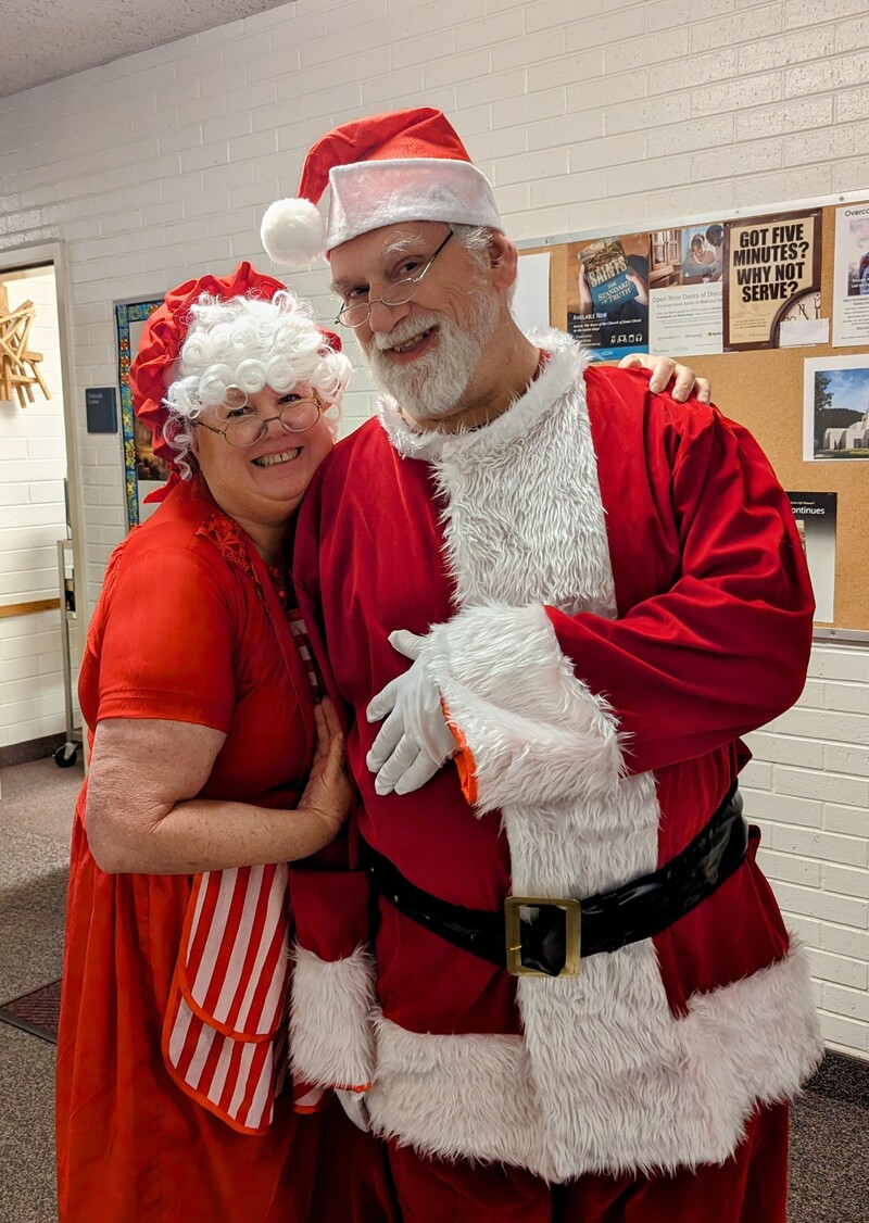 Mrs Claus and Santa.