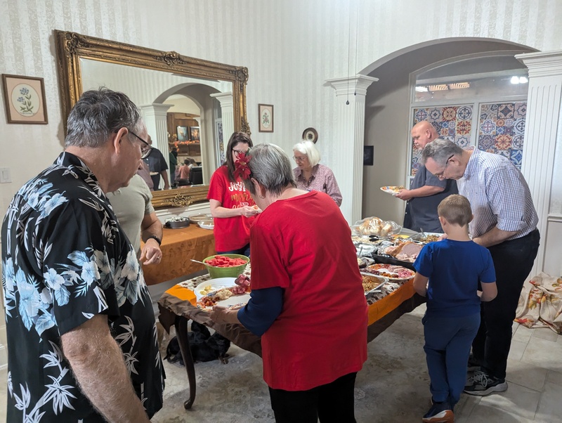 Thanksgiving dinner at Cindy's.