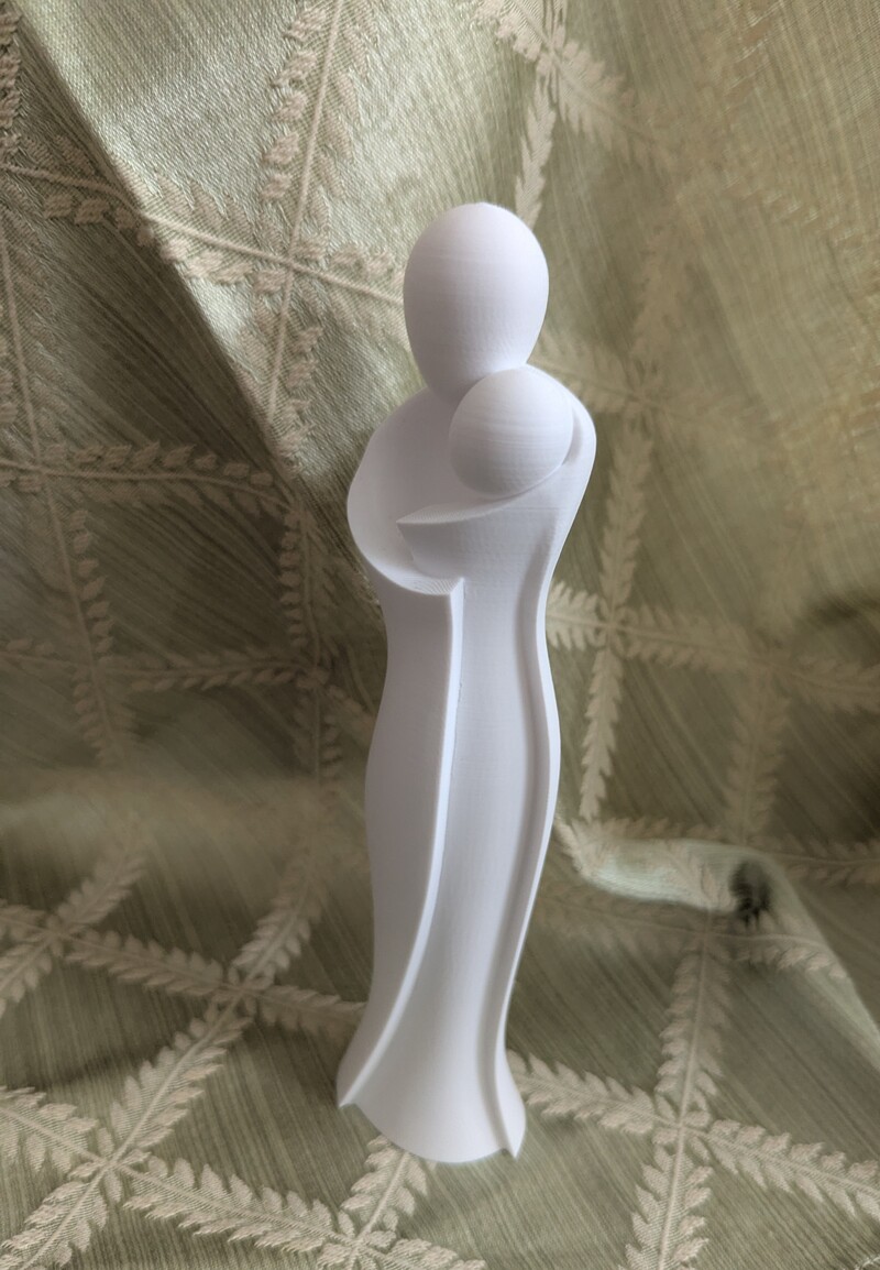 Motherhood statue, 3D printed. Don printed 86 of them.