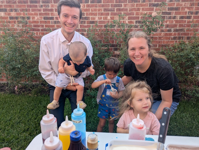 Shave ice party participants