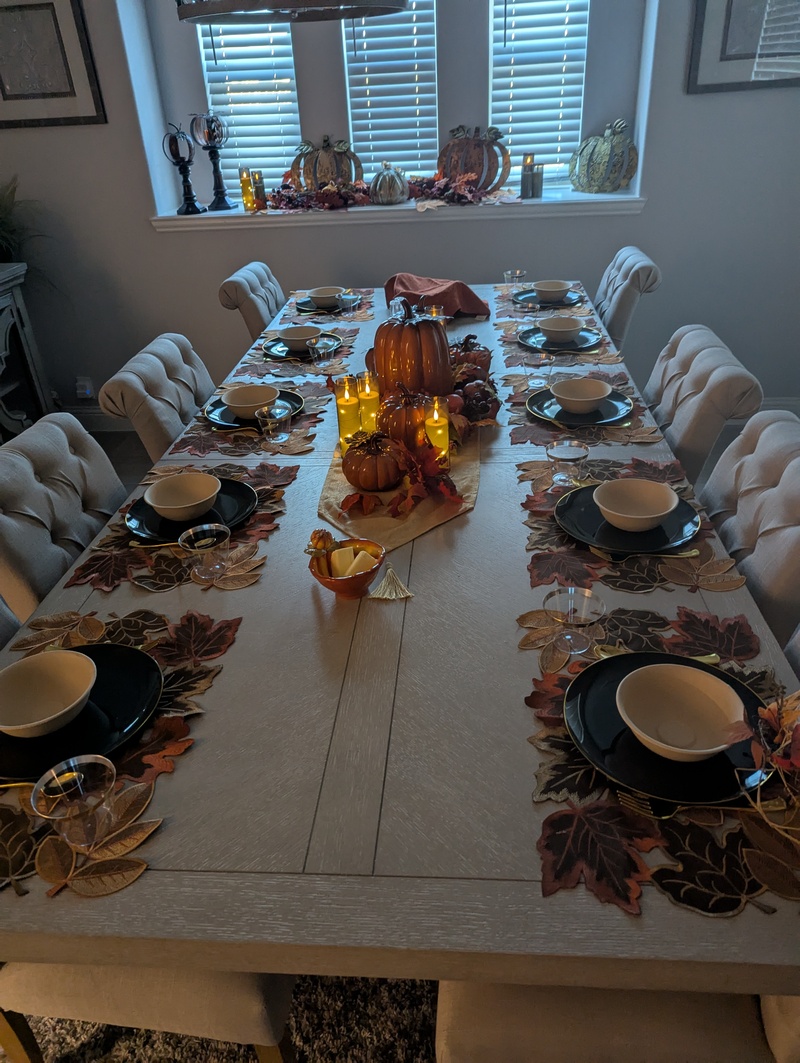 Beautiful table at the home we went for Empty Nesters.