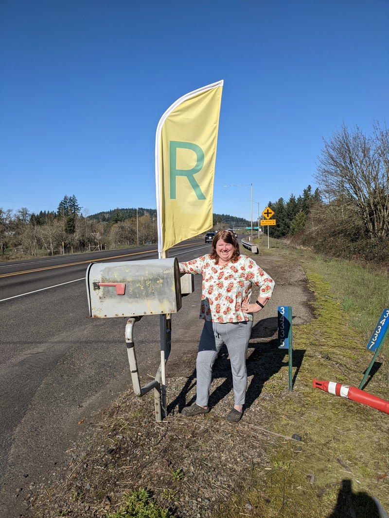 Coming from Central Oregon, Rosewold Feather Flag at Mailbox. Turn right, just before the mailboxes. (The flag is displayed only when we are expecting first-time visitors.)